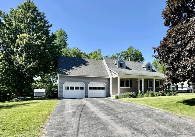 3rd image of 5 Tuttle Meadow Dr, Rutland, VT 05701 | MLS# 5094045
