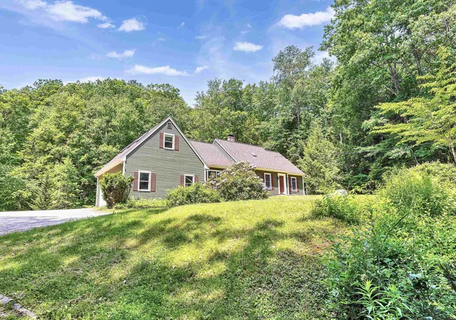Photo 2 of Single family home for sale at 276 Boulder Dr, Dublin, NH 03444 | MLS# 5094047 | Listing updated on 2026-07-04