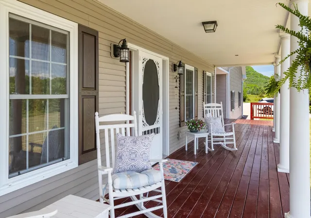 5th image of 15 Rockledge Rd, Milton, VT 05468 | MLS# 5094054