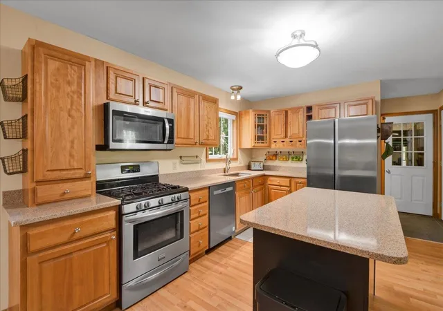 2nd image of 99 Overlake Dr, Milton, VT 05468 | MLS# 5094085
