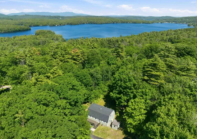 Photo 3 of Single family home for sale at 48 Forest Hill Rd, Meredith, NH 03253 | MLS# 5094110 | Listing updated on 2026-08-30