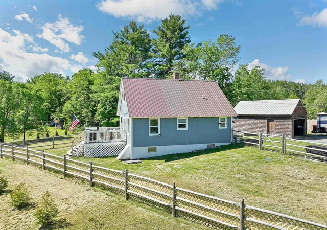 Homes for sale in Canaan, NH | 1306 Us Route 4, Canaan, NH 03741 | MLS# 5094115