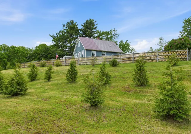 Homes for sale in Canaan, NH | 1306 Us Route 4, Canaan, NH 03741 | MLS# 5094115