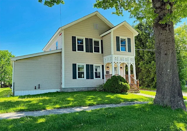 Photo 1 of Single family home for sale at 80 Crescent St, Rutland, VT 05701 | MLS# 5094152 | Listing updated on 2026-07-02