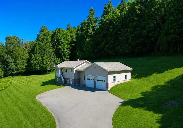 3rd image of 504 Fontaine Rd, West Charleston, VT 05872 | MLS# 5094156