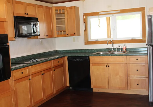 Photo 2 of Single family home for sale at 23 Hadley St, Littleton, NH 03561 | MLS# 5094159 | Listing updated on 2026-06-24