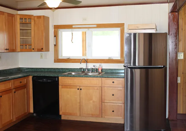 Photo 3 of Single family home for sale at 23 Hadley St, Littleton, NH 03561 | MLS# 5094159 | Listing updated on 2026-06-24