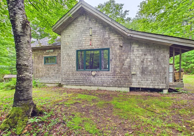 2nd image of 699 Kinsman Rd, Grafton, NH 03240 | MLS# 5094175