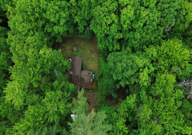 36th image of 699 Kinsman Rd, Grafton, NH 03240 | MLS# 5094175