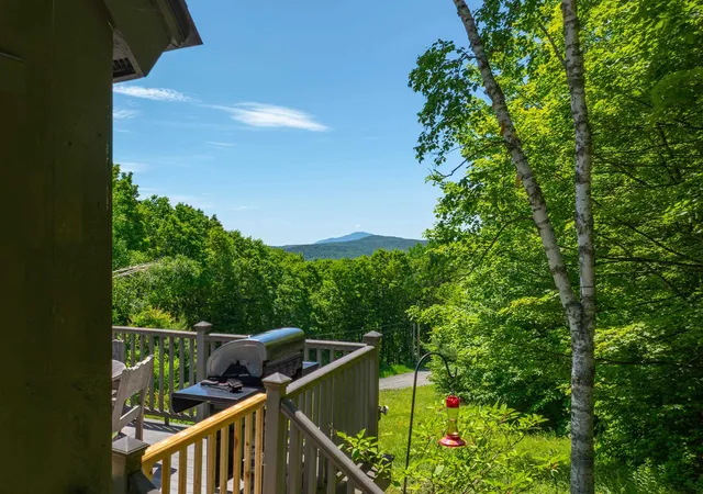 Homes for sale in Hartford, VT | 365 Greeley Shunpike, Hartford, VT 05059 | MLS# 5094181
