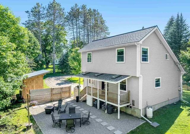 Photo 1 of Single family home for sale at 872 Golf Course Rd, Morrisville, VT 05661 | MLS# 5094186 | Listing updated on 2026-06-19