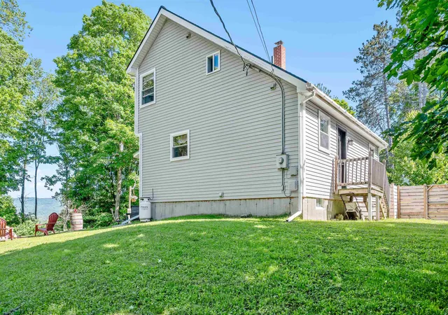 Photo 3 of Single family home for sale at 872 Golf Course Rd, Morrisville, VT 05661 | MLS# 5094186 | Listing updated on 2026-06-19