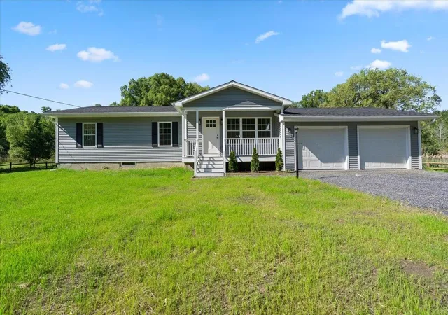 3rd image of 114 Cobble Rd, Milton, VT 05468 | MLS# 5094208