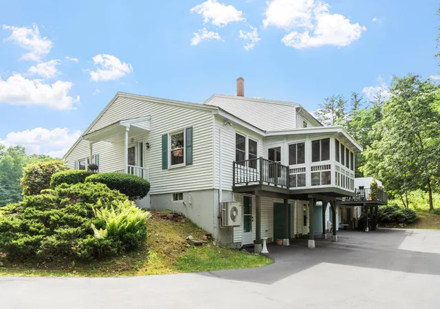 1st image of 9 Crane Crossing Rd #4, Plaistow, NH 03865 | MLS# 5094231