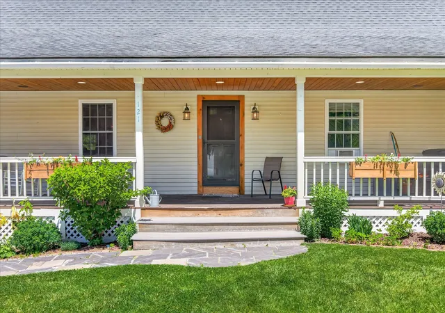 Homes for sale in Wallingford, VT | 121 Hull Ave, Wallingford, VT 05773 | MLS# 5094235