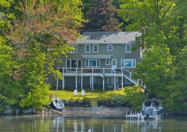 4th image of 204 Shore Dr, Laconia, NH 03246 | MLS# 5094245
