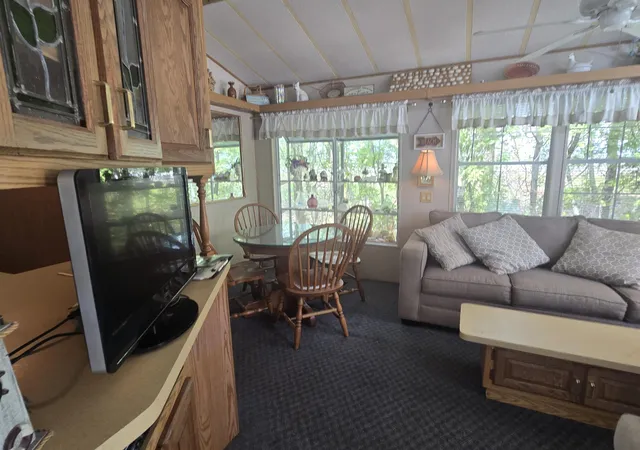 Photo 4 of Manufactured home for sale at 308 State Route 286 #Lot 19, Seabrook, NH 03874 | MLS# 5094276 | Listing updated on 2026-09-01