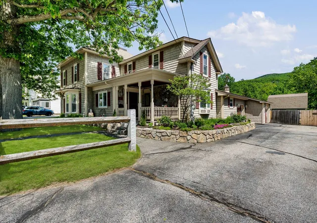 2nd image of 40 Main St, Gorham, NH 03581 | MLS# 5094296