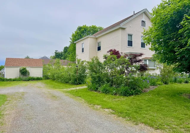 5th image of 29 Spaulding St, Milford, NH 03055 | MLS# 5094303