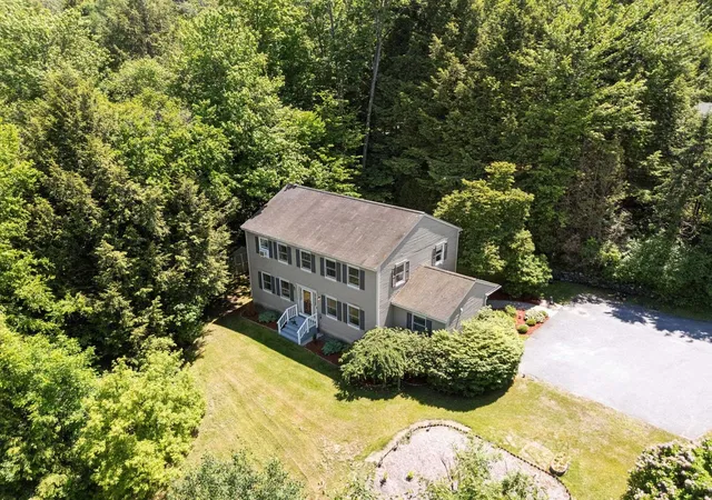 2nd image of 12 Wellington Cir, Lebanon, NH 03766 | MLS# 5094309