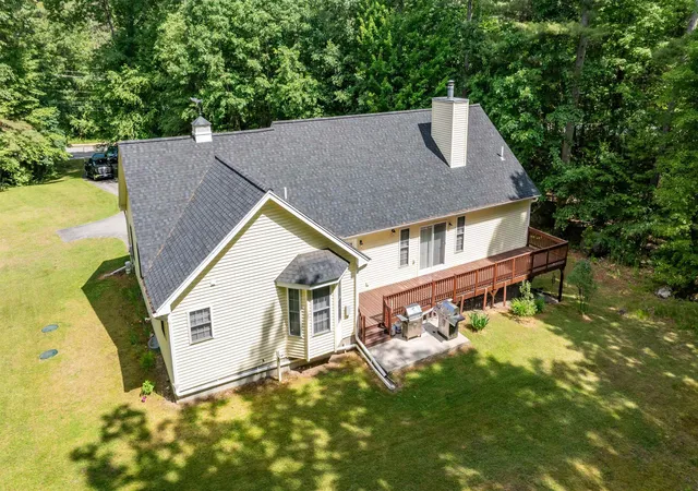 2nd image of 120 Camp Sargent Rd, Merrimack, NH 03054 | MLS# 5094311