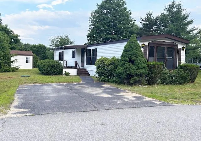 Homes for sale in Rochester, NH | 37 Monadnock Dr, Rochester, NH 03867 | MLS# 5094314