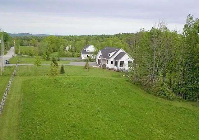 4th image of 744 Ashby Rd, New Ipswich, NH 03071 | MLS# 5094327