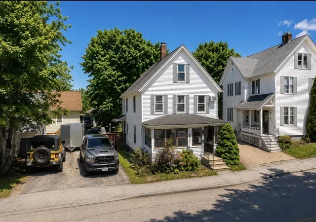 Homes for sale in Pembroke, NH | 9 Pleasant St, Pembroke, NH 03275 | MLS# 5094333
