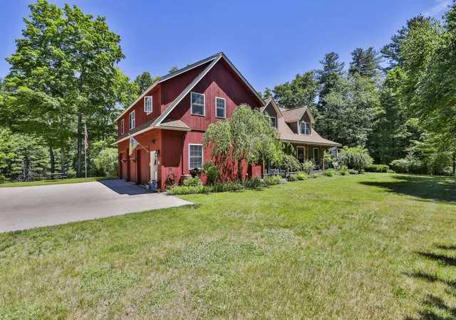 4th image of 10 Sargent Rd, Brookline, NH 03033 | MLS# 5094358