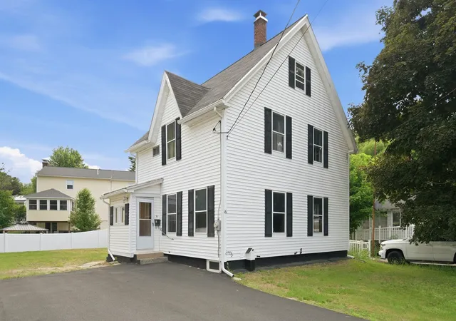 1st image of 16 Sylvester St, Manchester, NH 03102 | MLS# 5094363