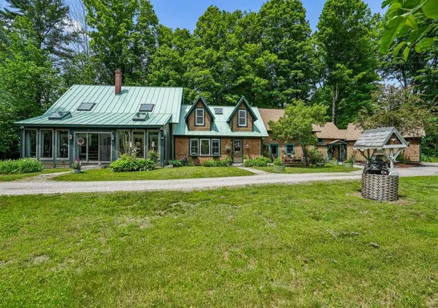 Homes for sale in Rumney, NH | 38 Water St, Rumney, NH 03266 | MLS# 5094381