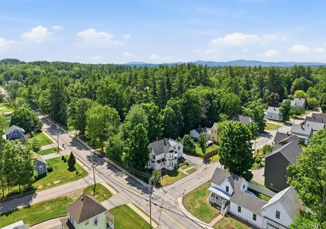 37th image of 842 Portland St, Rochester, NH 03868 | MLS# 5094401