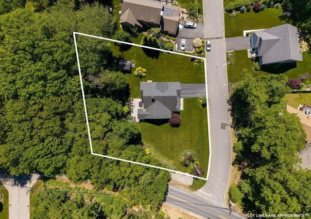 5th image of 1 Mccarron Dr, Hampton, NH 03842 | MLS# 5094447