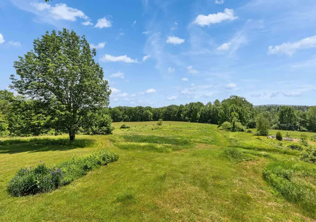 2nd image of 182 Perry Rd, New Ipswich, NH 03071 | MLS# 5094504