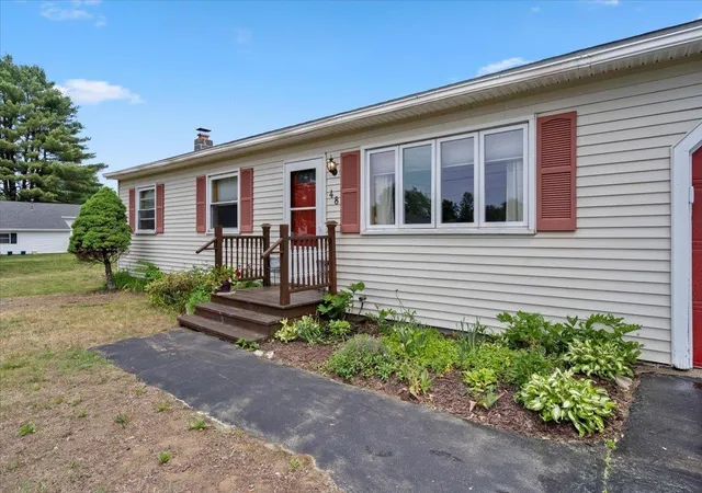 4th image of 48 Meadow Rd, Milton, VT 05468 | MLS# 5094509