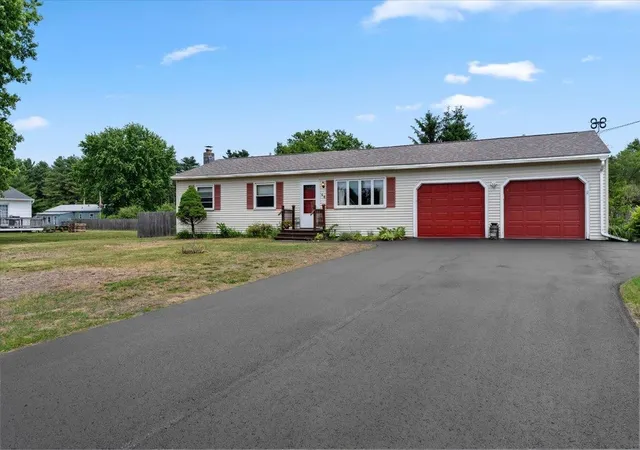 5th image of 48 Meadow Rd, Milton, VT 05468 | MLS# 5094509