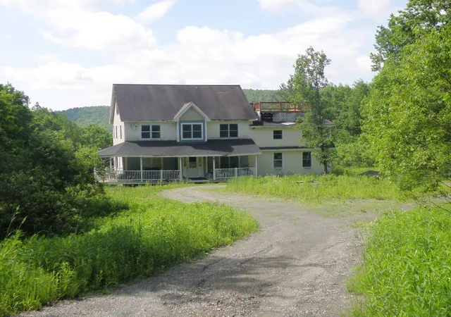 Homes for sale in Wilmington, VT | 106 Town Farm Rd, Wilmington, VT 05363 | MLS# 5094555