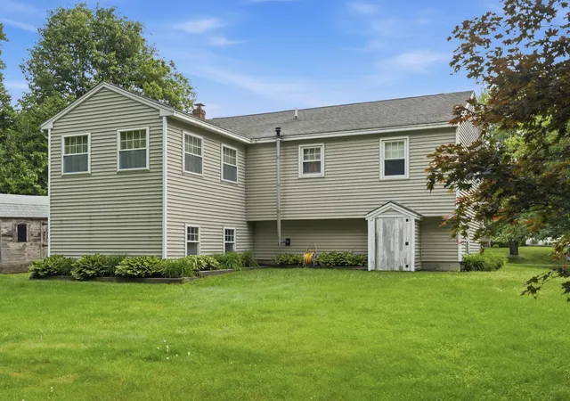 3rd image of 435 Terrie Dr, Pembroke, NH 03275 | MLS# 5094571