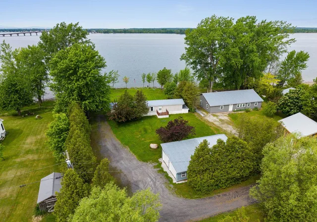 3rd image of 279 Hunter North Rd, Alburgh, VT 05440 | MLS# 5094574