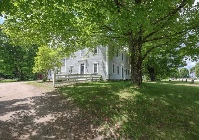 Homes for sale in Salisbury, NH | 24 Franklin Rd, Salisbury, NH 03268 | MLS# 5094580