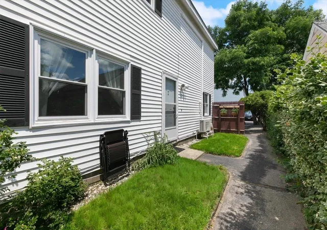 4th image of 13 Batchelder Ave #2, Manchester, NH 03103 | MLS# 5094590