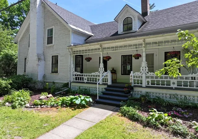 1st image of 466 East Main St, Middlebury, VT 05753 | MLS# 5094591