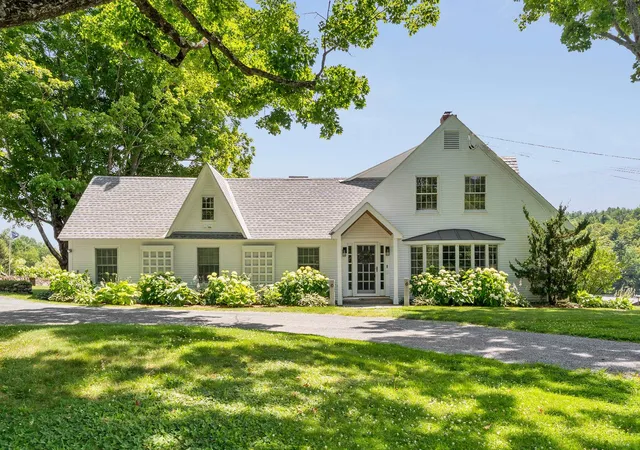 Photo 1 of Mansion for sale at 5798 South Rd, South Woodstock, VT 05071 | MLS# 5094600 | Listing updated on 2026-07-16