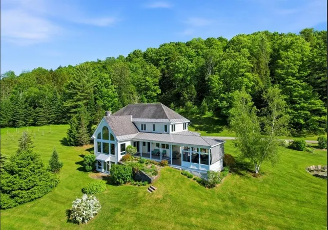 Photo 3 of Single family home for sale at 1063 Whipple Hill Dr, Lyndonville, VT 05851 | MLS# 5094604 | Listing updated on 2026-08-27