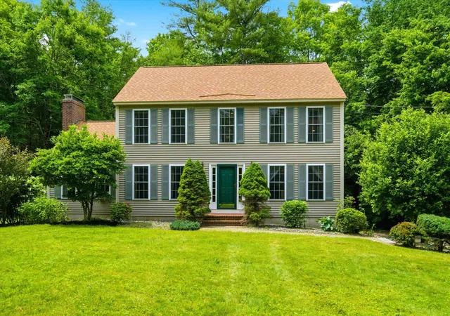 Homes for sale in Candia, NH | 316 North Rd, Candia, NH 03034 | MLS# 5094607