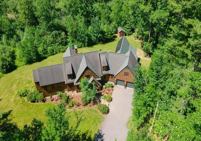 Photo 4 of Single family home for sale at 662 Hurricane Rd, Keene, NH 03431 | MLS# 5094608 | Listing updated on 2026-10-07