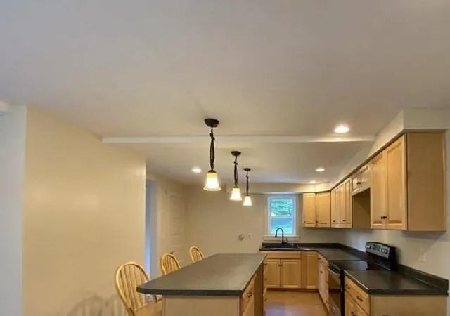Homes for sale in Newport, NH | 309 Bradford Rd, Newport, NH 03773 | MLS# 5094639