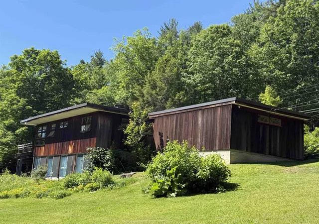 Homes for sale in Brattleboro, VT | 211 Pleasant Valley Rd, Brattleboro, VT 05301 | MLS# 5094642