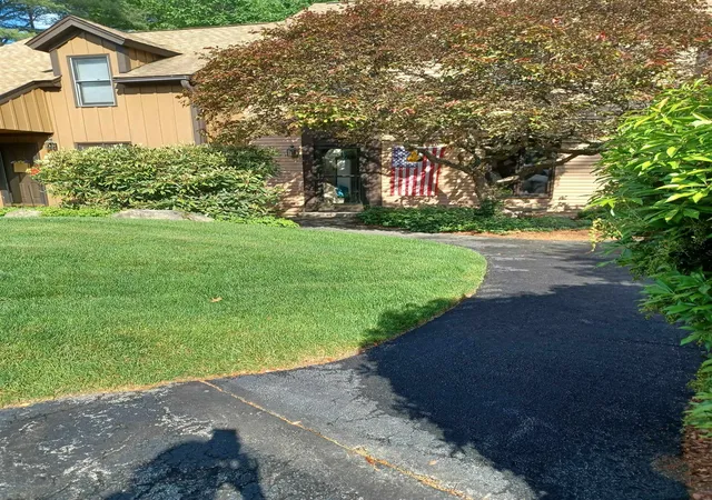 1st image of 15 Quarry Cir, Milford, NH 03055 | MLS# 5094655