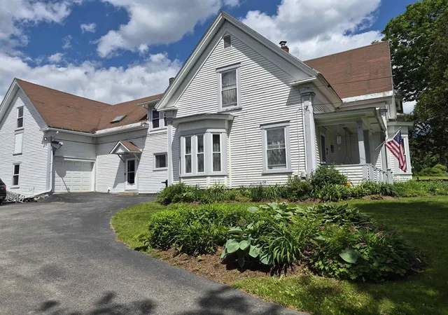 2nd image of 48 Middle St, Lancaster, NH 03584 | MLS# 5094665